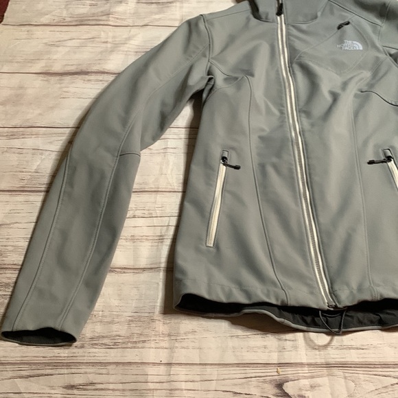 The North Face Summit Series Jacket - Picture 4 of 16